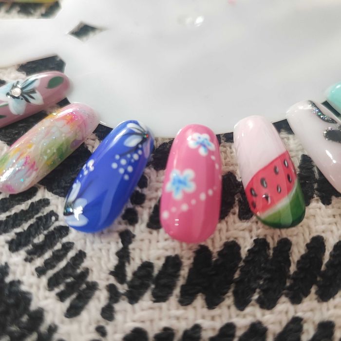 Unghii gel , semipermanenta , constructie ,desen