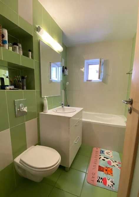 Дава се под наем Едностаен апартамент в Бургас, Център - 42 кв.м за 204 € - Снимка #1