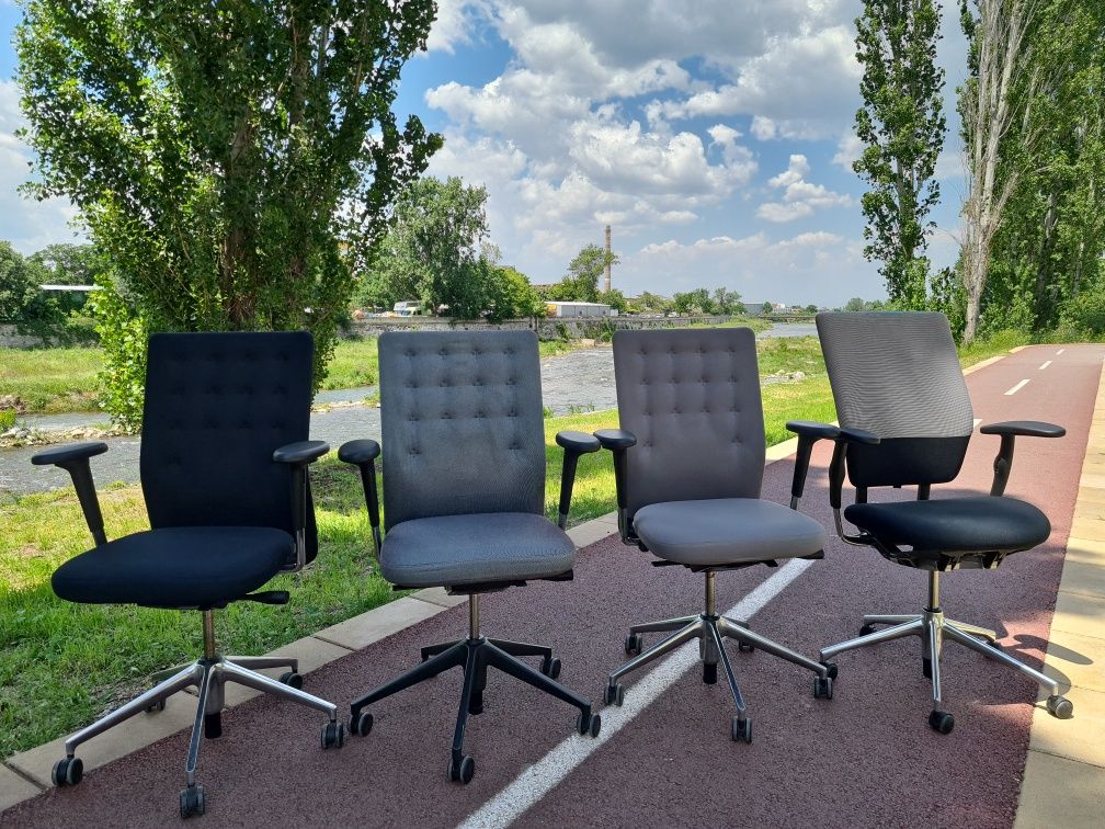 Немски офис Елегантни столове от марката на Vitra обзавеждане