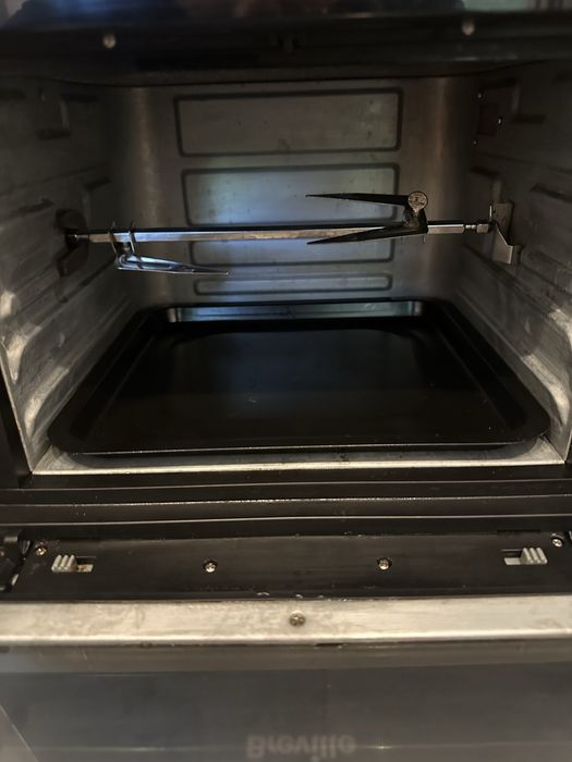 Airfryer, friteuză cu aer cald și rotisor, fără ulei, Breville