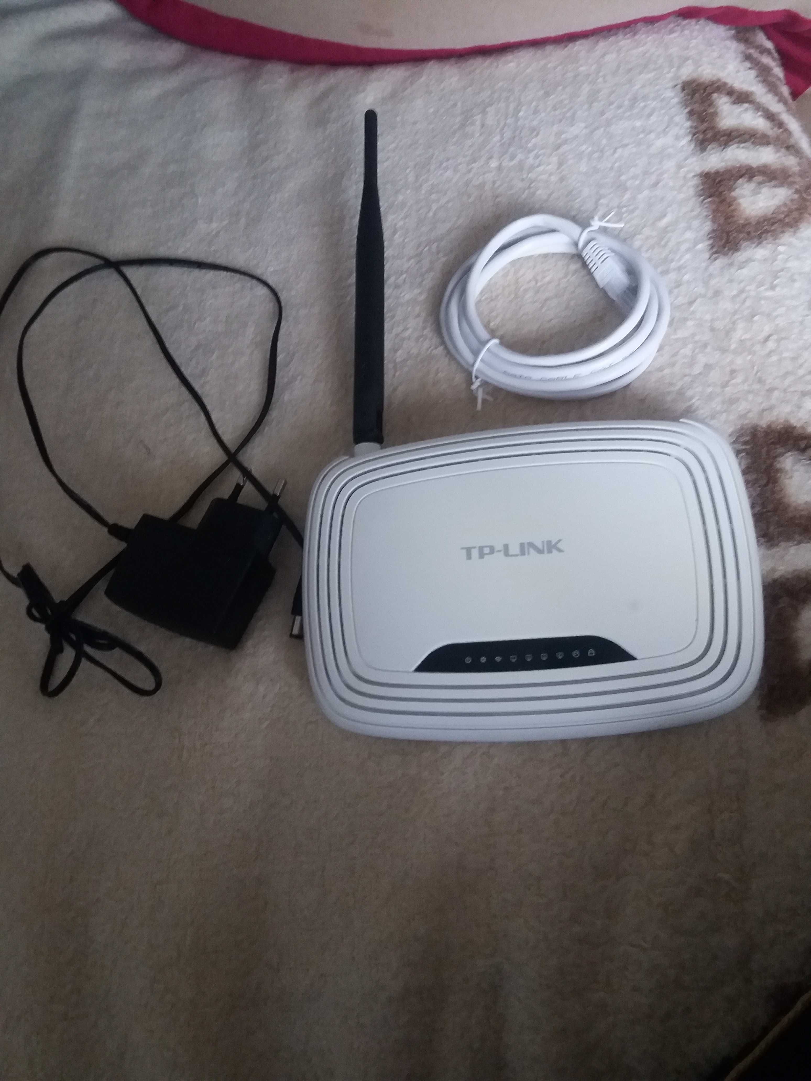 рутер TP-LINK TL-WR740N