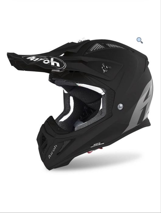 Продавам каска  Airoh aviator 2.3