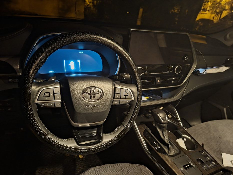 Toyota Highlander hibrid  Luxury FULL