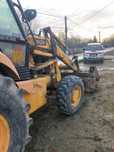Vând buldoexcavator