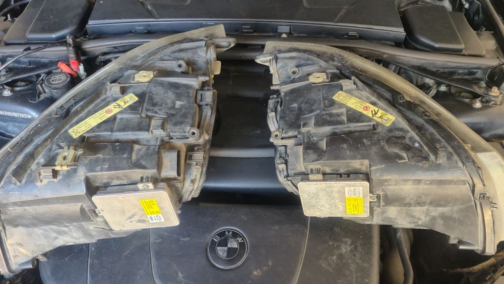 BMW E90 E91 Faruri Adaptive cu defecte