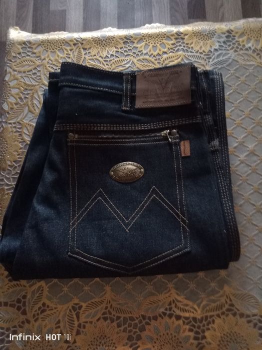 Новые мужские джинсы Монтана 52 размер.