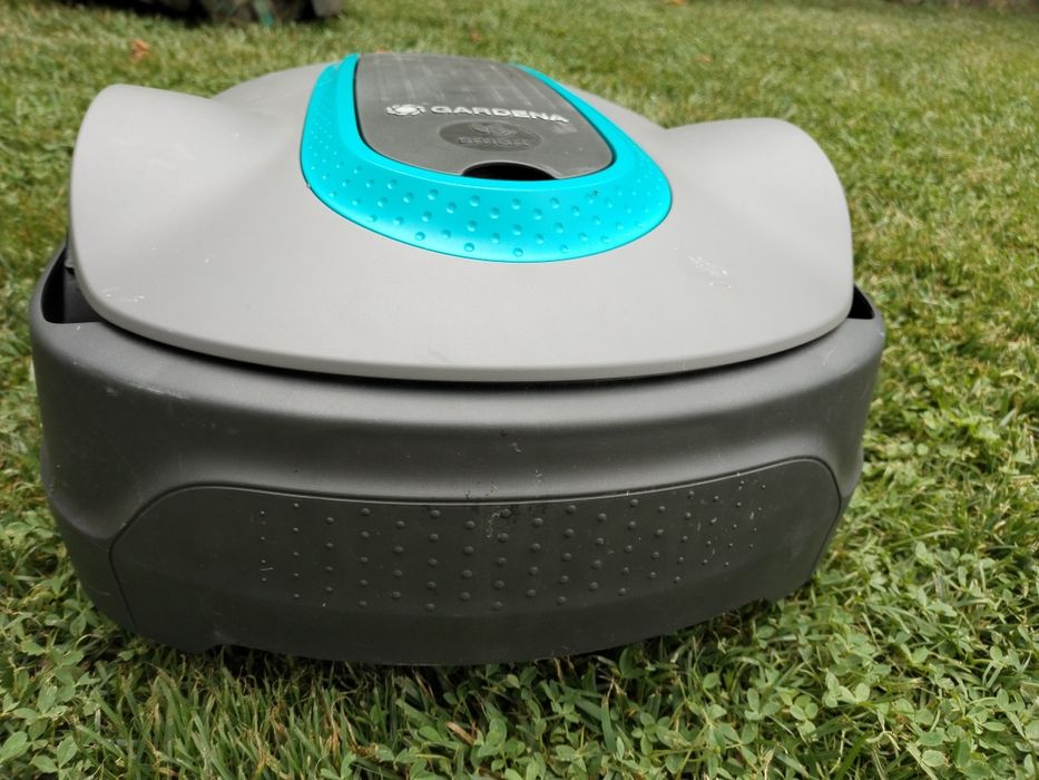 Piese pentru robot de tuns iarba Gardena și Husqvarna. Robot gazon