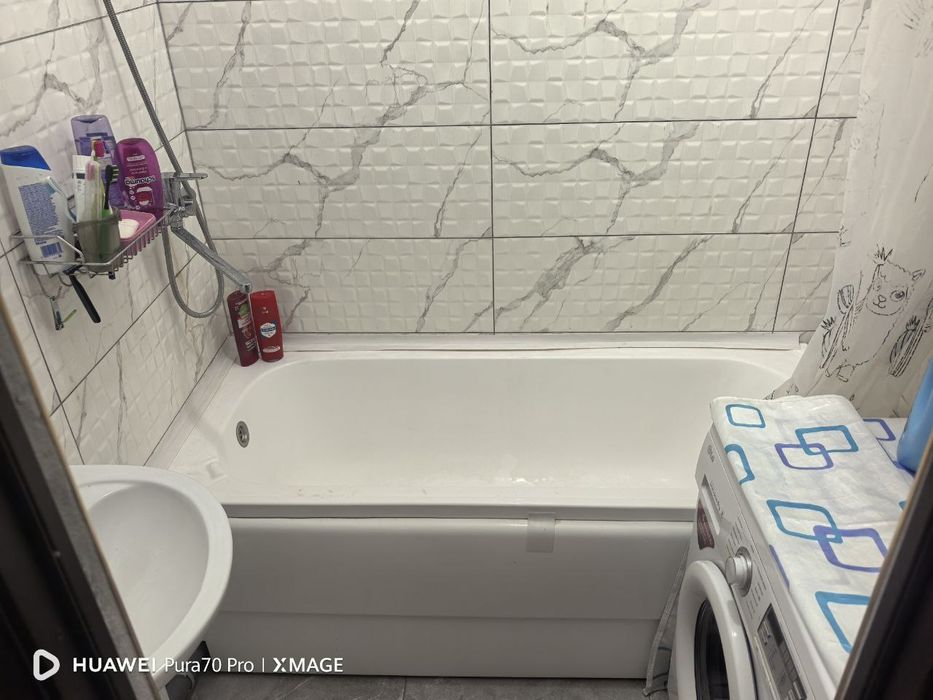 Срочно  сдаётся  квартира  сергели  5 а 3 ком семья