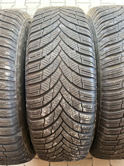 4 броя Зимни Гуми 215/70/16 FIRESTONE