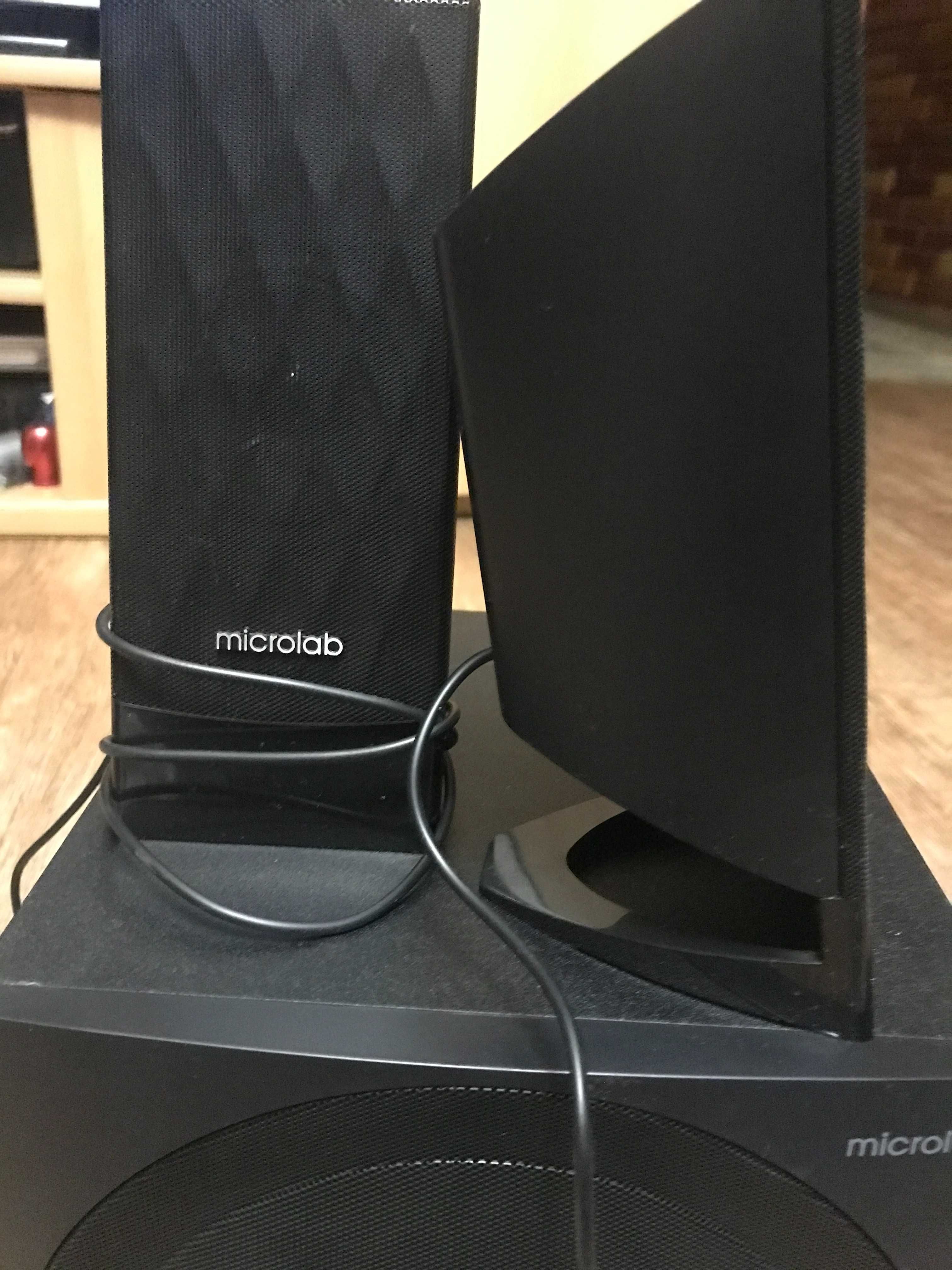 Колонки и сабвуфер Microlab M300