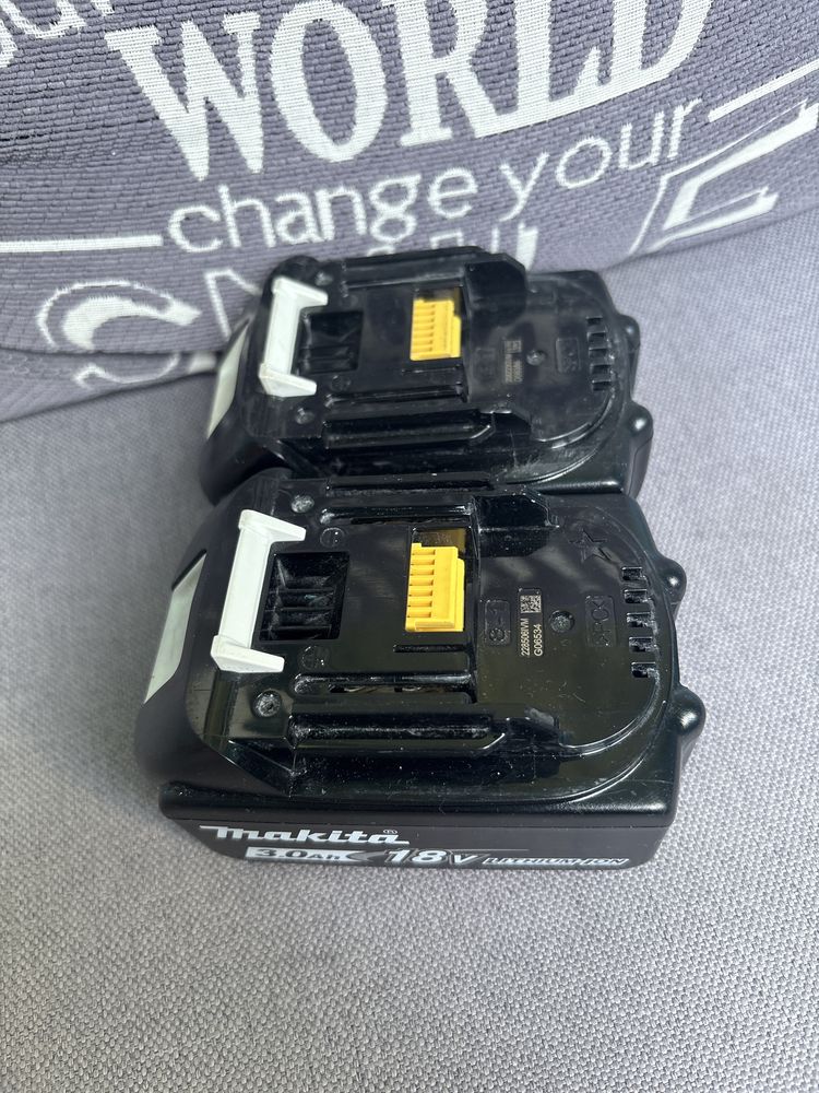 Зарядно Makita DC18RC и батерия 3 ah