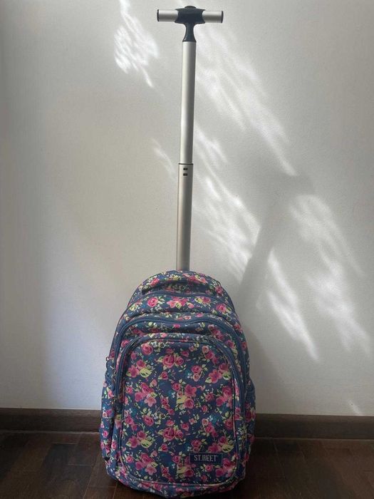 Troller scoala ST REET - nou