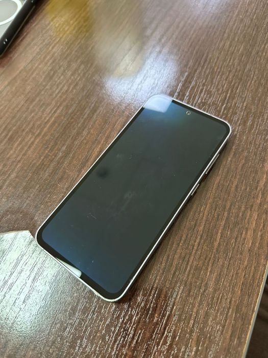 Самсунг с23фе в хорошем состоянии комплект есть состояние нормальное