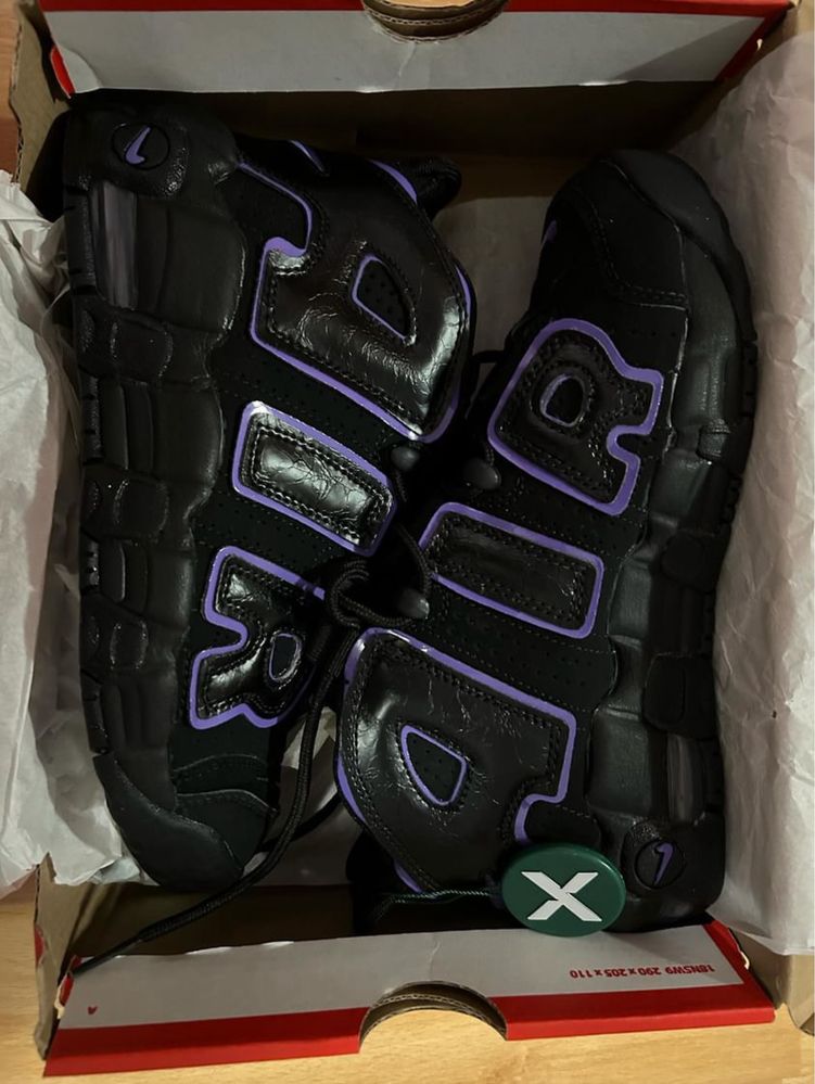 Nike air UPTEMPO