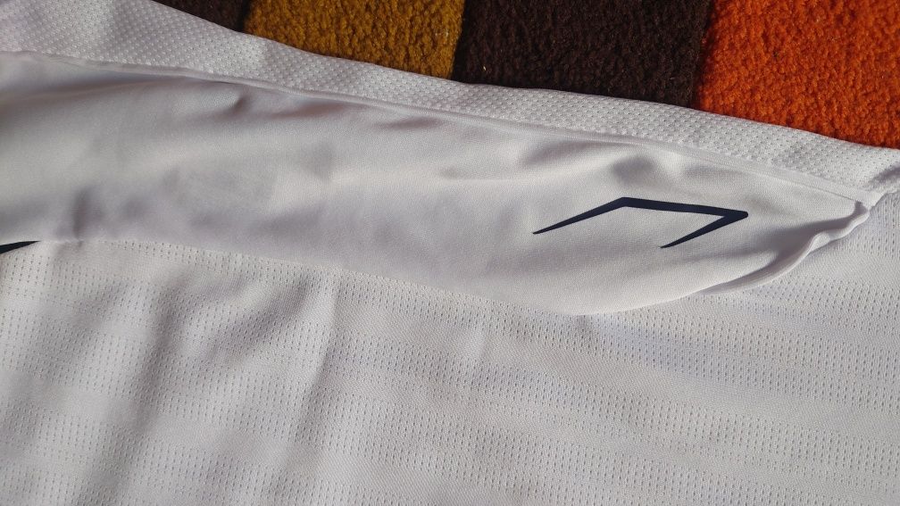 Англия Umbro XL genuine t shirt