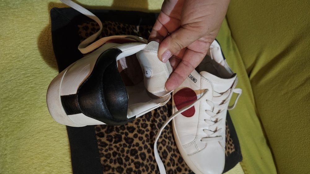 Adidasi dama marimea 38