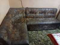 Продавам ъглов разтегателен диван