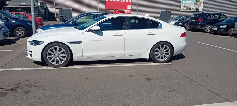 Jaguar xe an 2016 euro 6