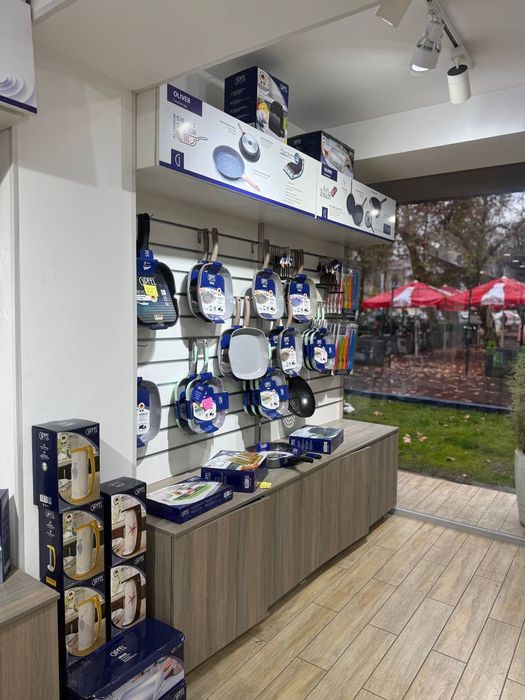 Мебель для магазина, витрина, полки, шкафы