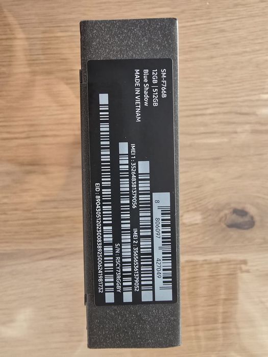 Vand Galaxy Z Flip7
