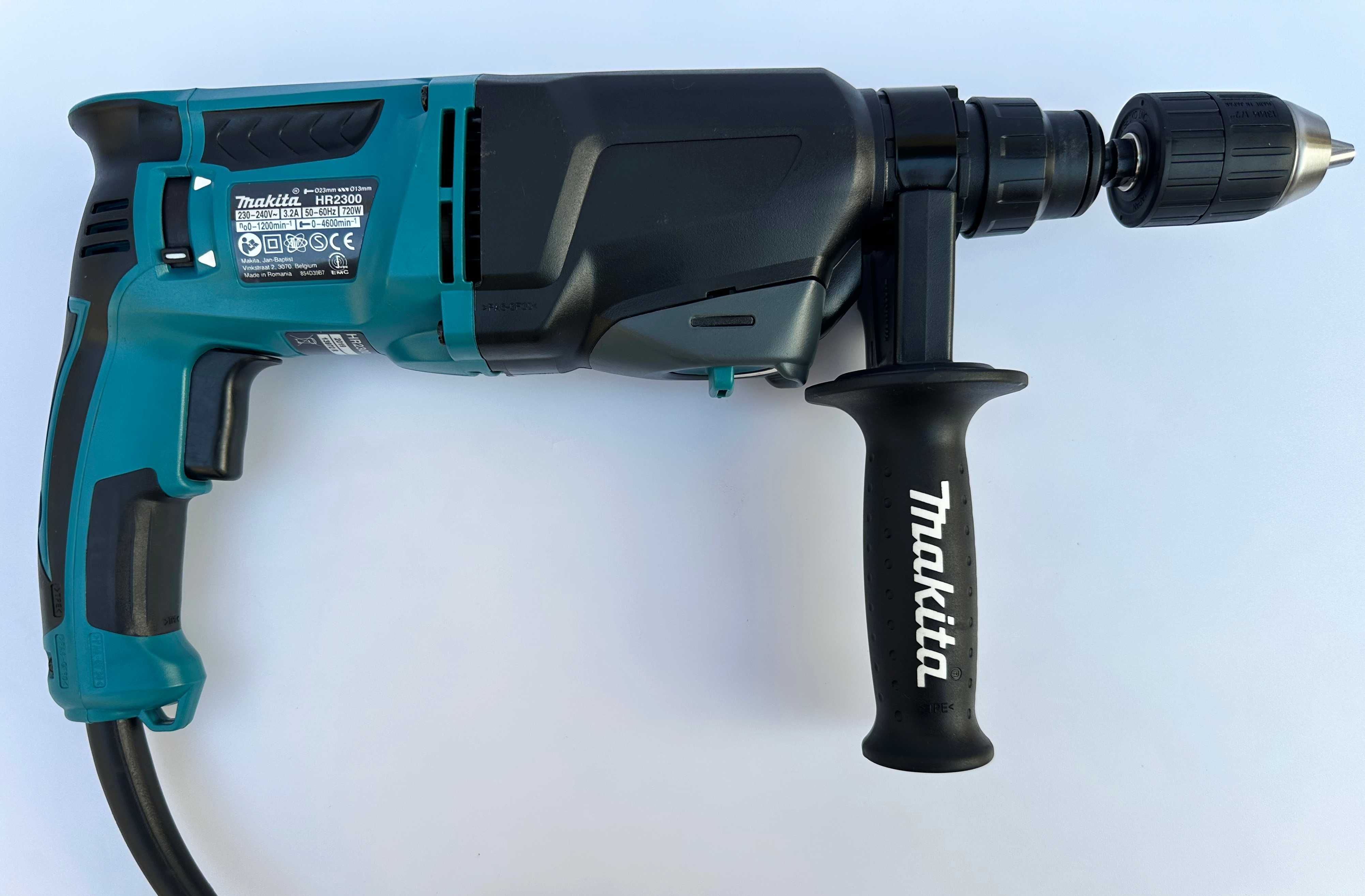 Makita HR2300 - Нов перфоратор комплект!