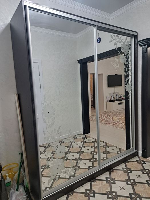 Продам шкаф-купе