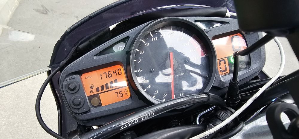 Suzuki GSR 600 2010 - unic proprietar