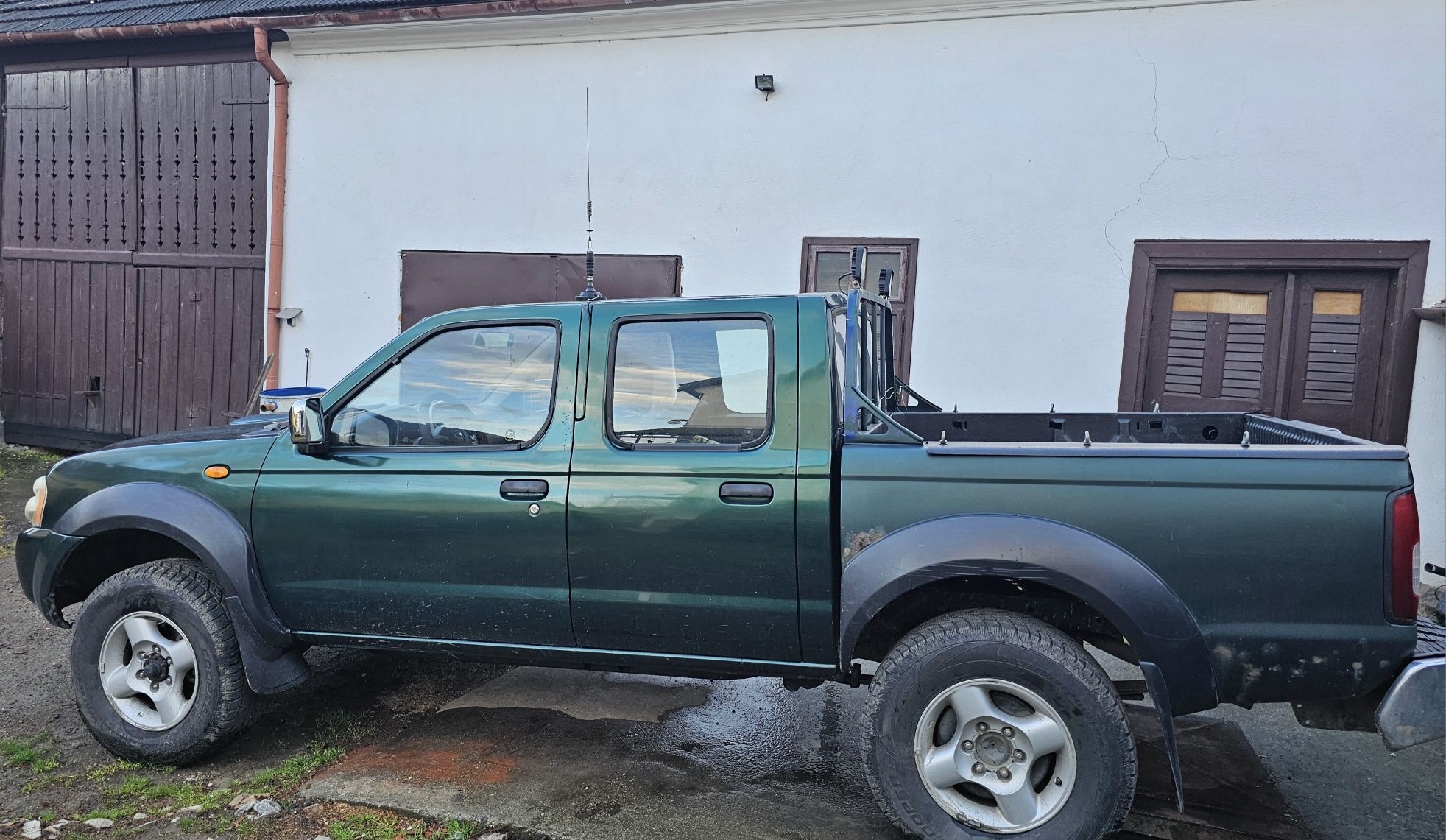 Nissan Navara D22