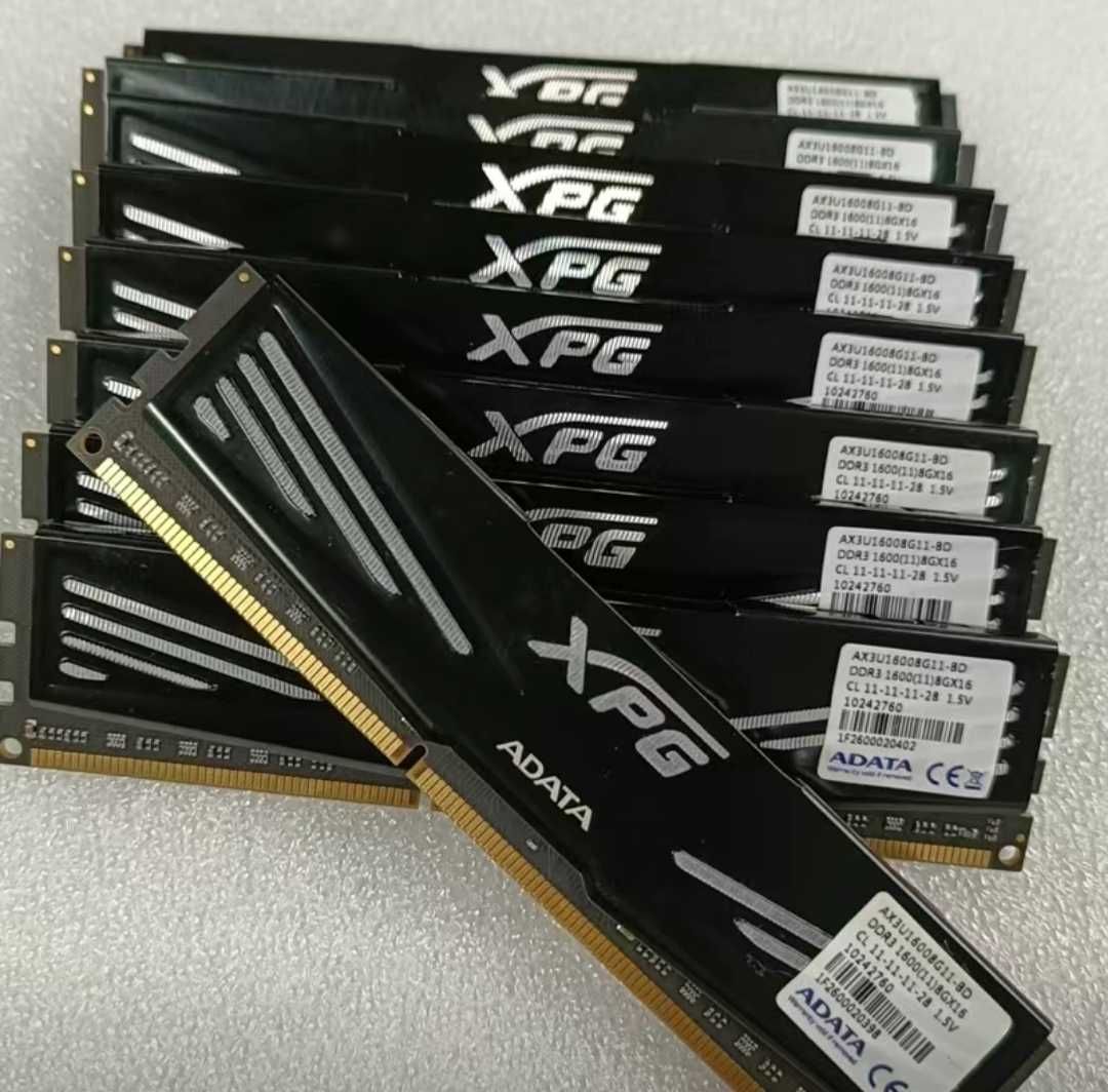 Оперативная память DDR3, DDR4.