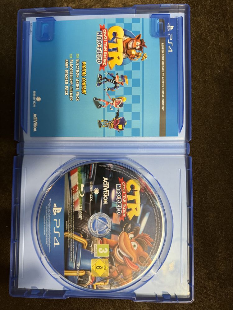 Ctr crash team racing ps4