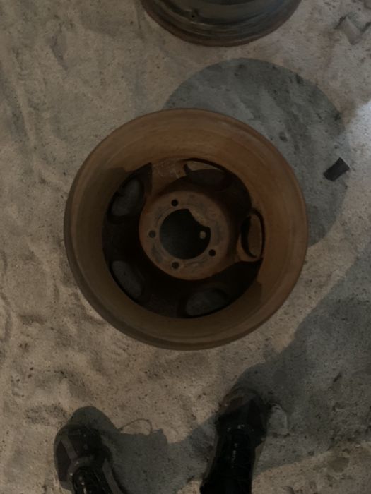 Sablare jante cu nisip