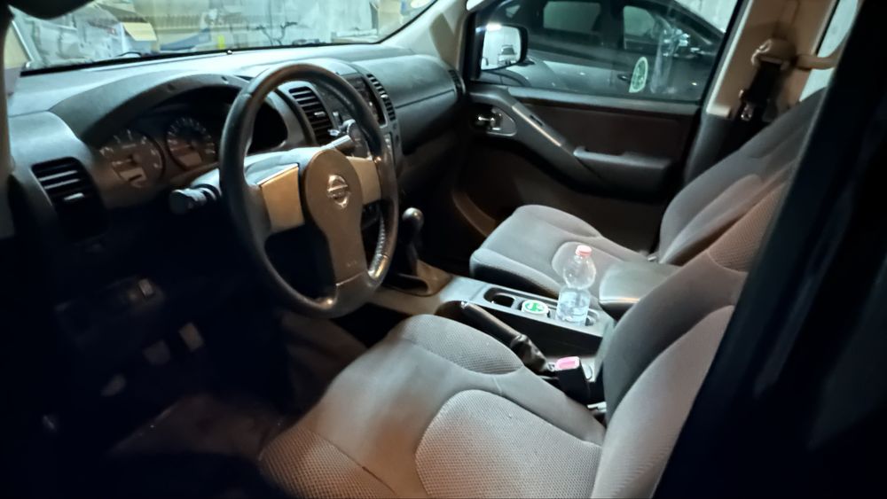 Nissan Navara D40