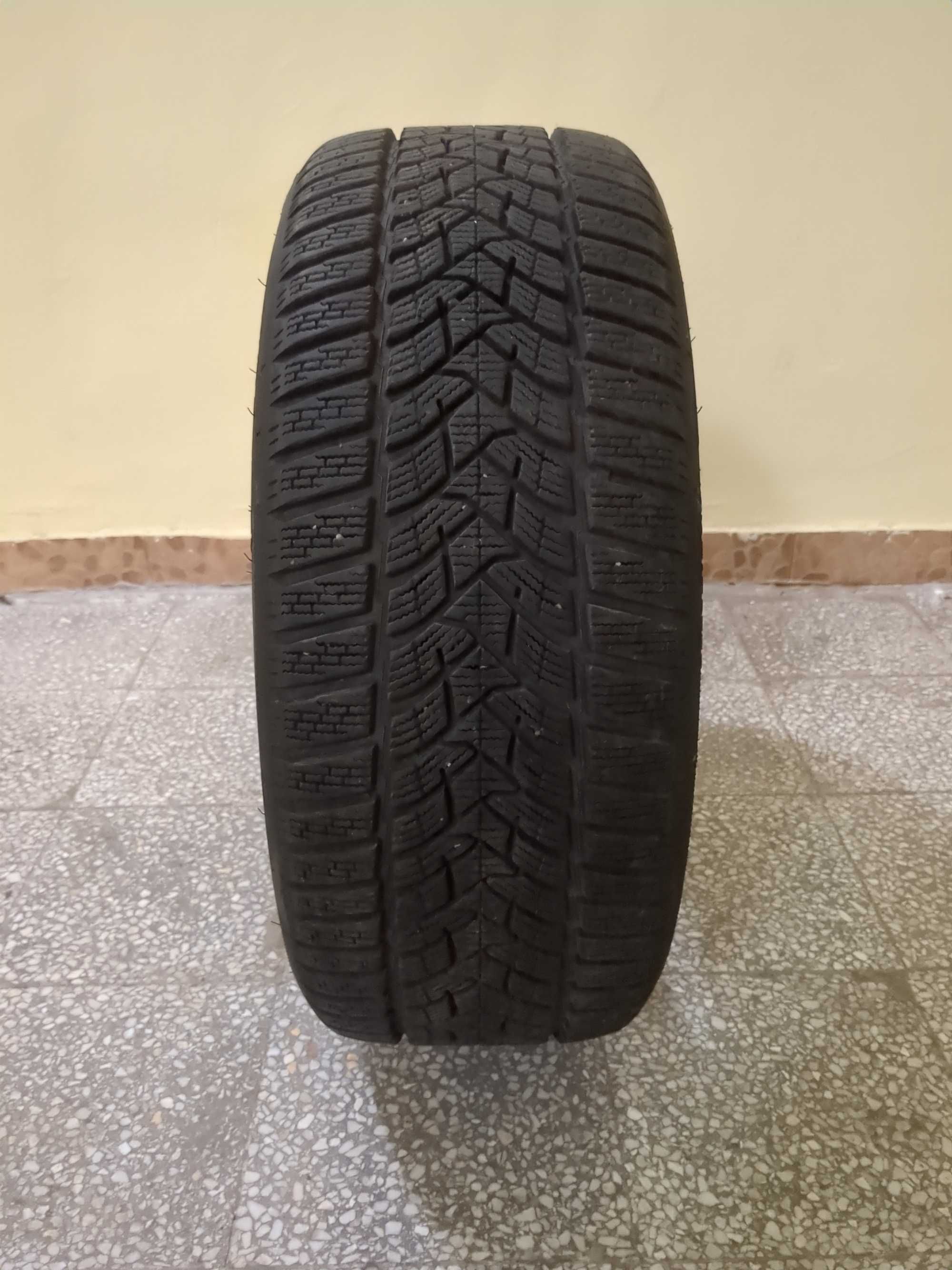 Зимнa гумa Dunlop Winter sport 5 225/45/17