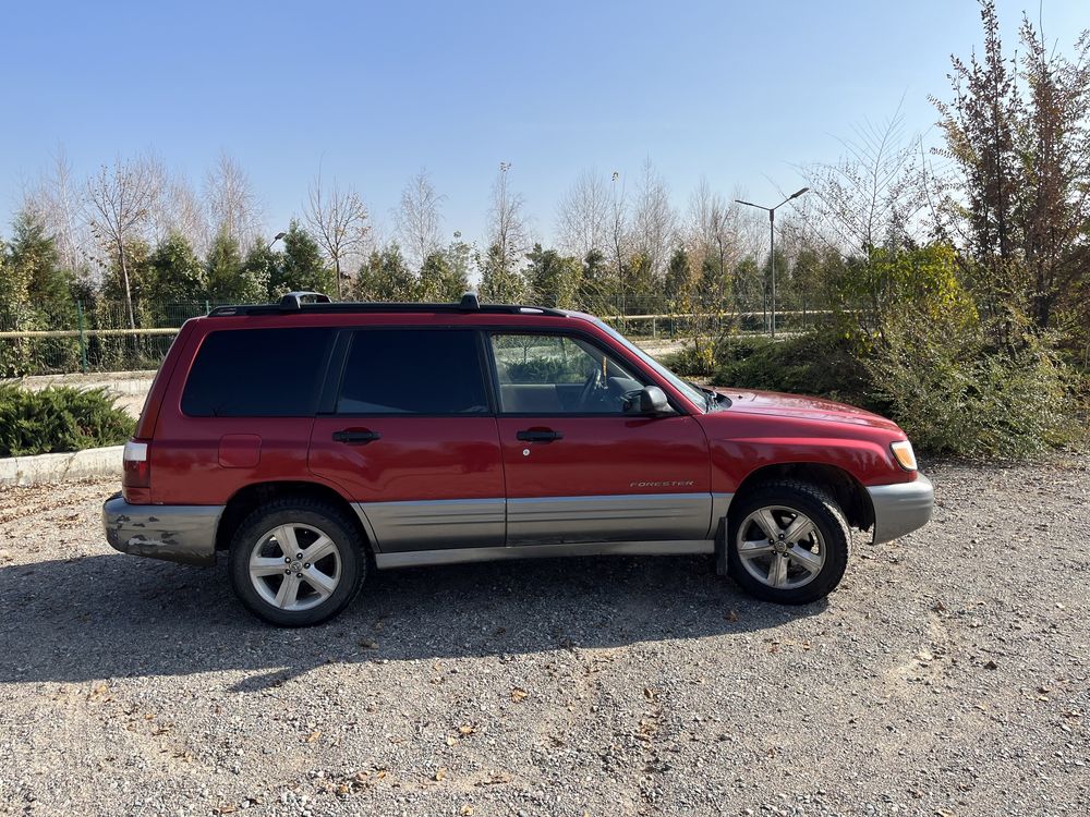 Продам Subaru Forester