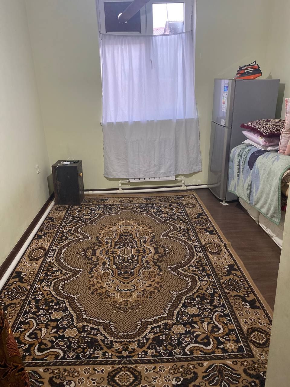 kottej sotiladi barcha qulayliklarga ega