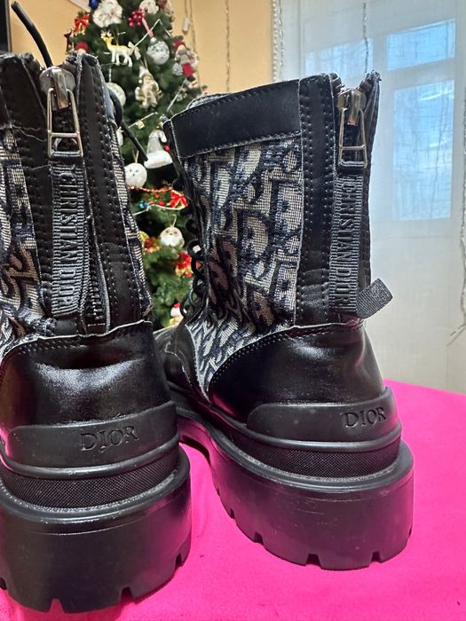 Bocanci dior marime 40 unisex