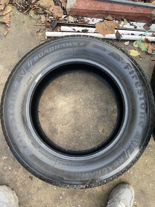 Firestone roadhawk 2 235/60 R17 102V