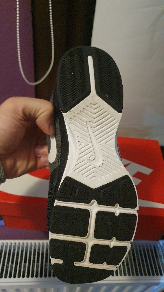 Adidași Nike originali