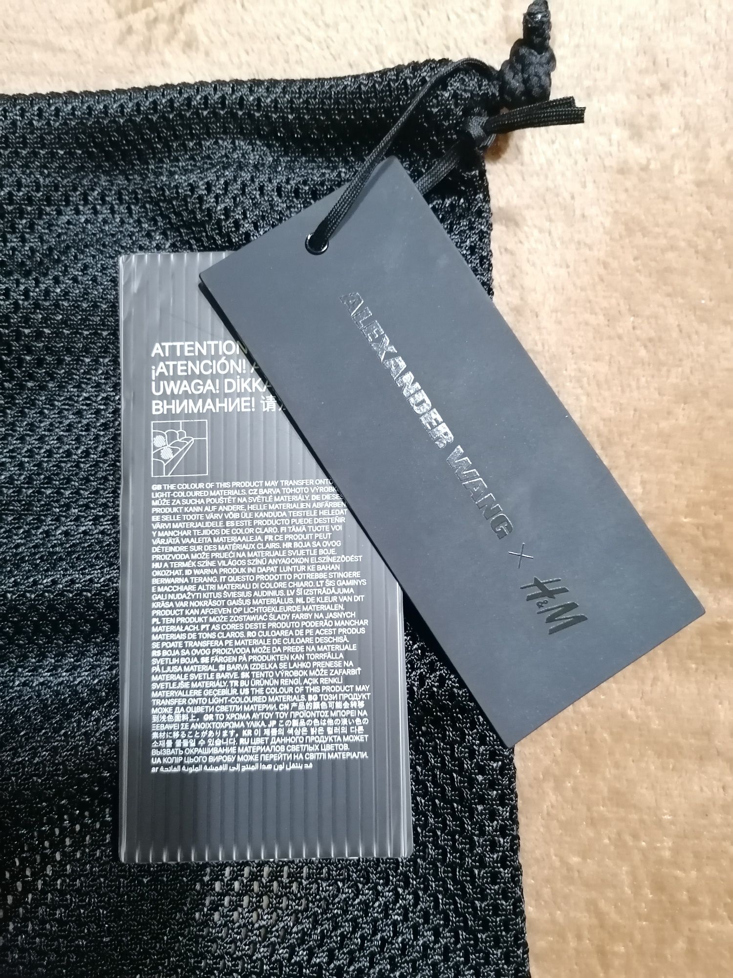 Alexander Wang x H&M

 Мрежеста торба