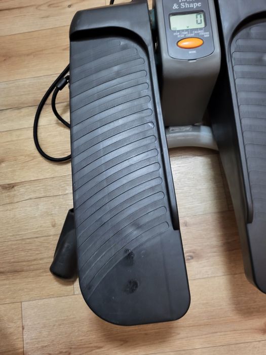 Тренажер Twist & Shape степпер