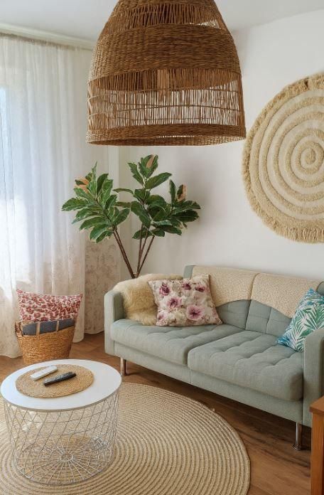 Двустаен апартамент в района на Св.Св.  Константин и Елена!