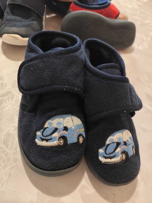 Детски пантофки различни размери
