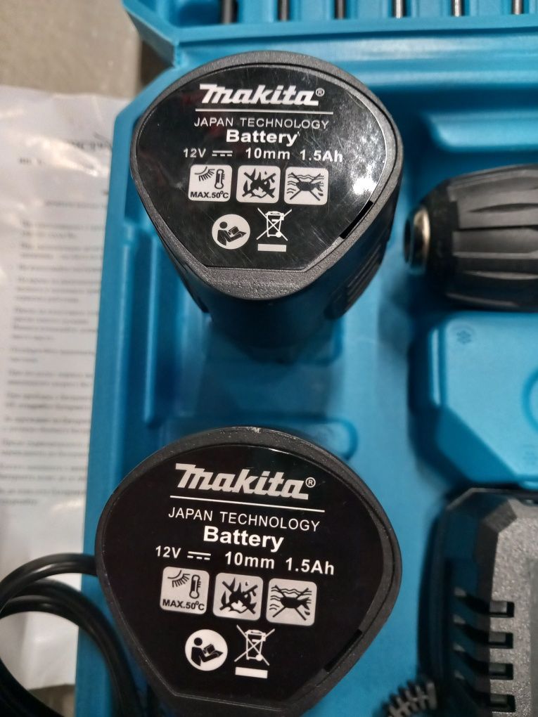 Autofiletanta makita cu 2 acumulatori de 12v și trusă cu accesorii