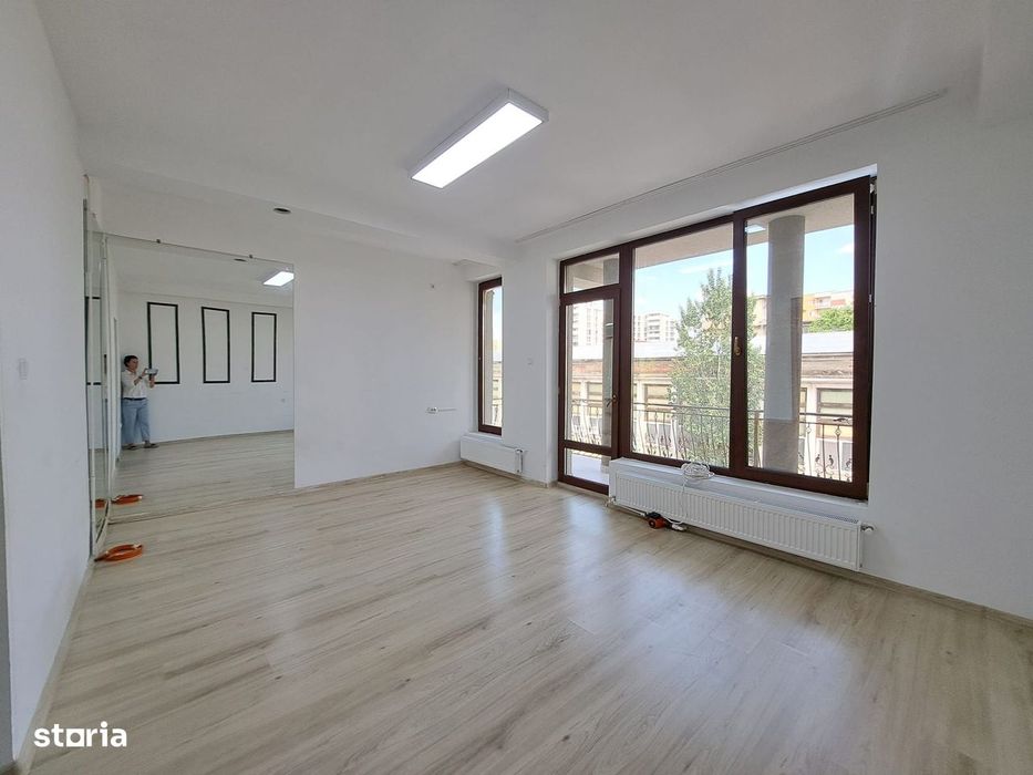 Casă Versatilă pentru Diverse Activități, lângă Metrou Mihai Bravu