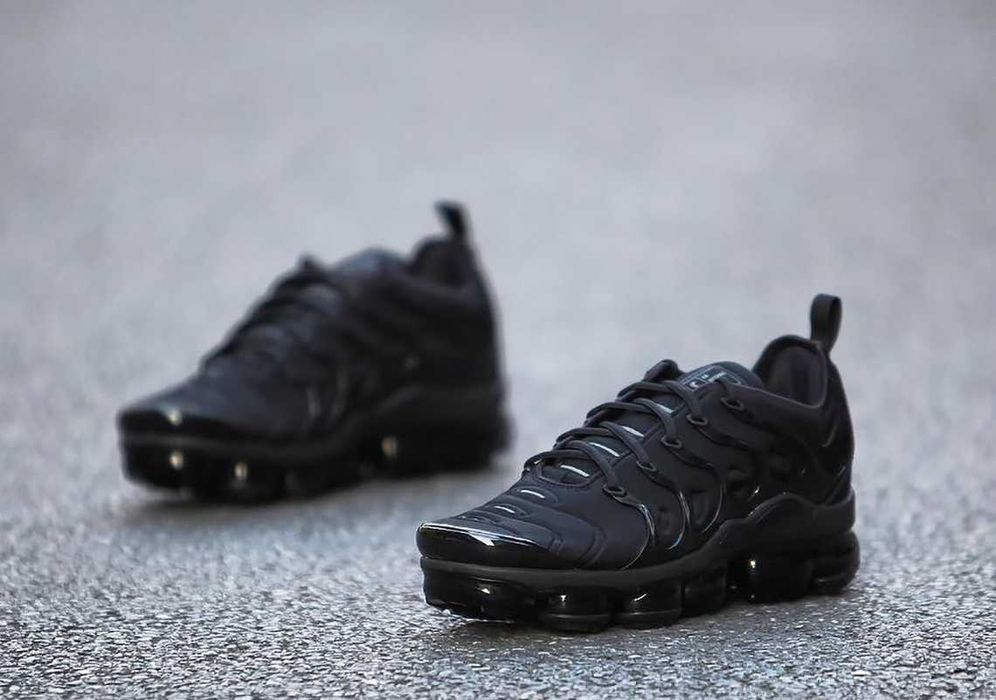 Nike Vapormax TN All  Black Brand New Men Shoes TNB