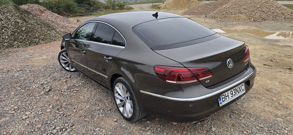 Volkswagen Passat CC 2.0 TDI 143**IMPECABIL**170.000 KM REALI