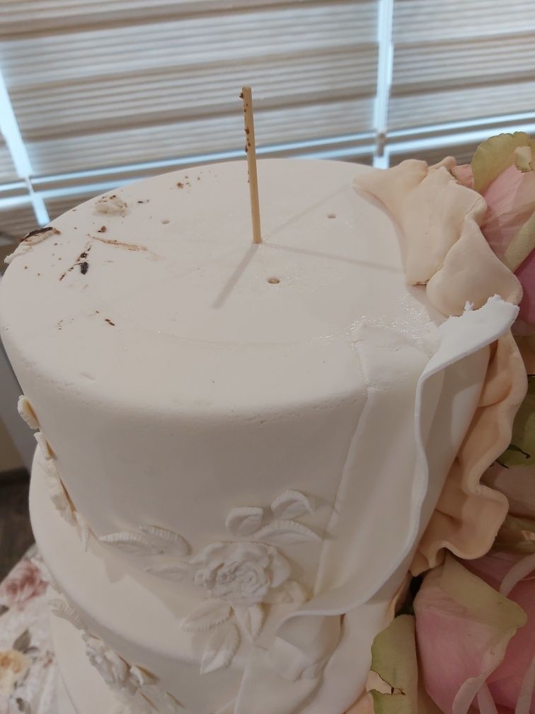 Бутафорна торта за сватба/рожден ден на 5 етажа