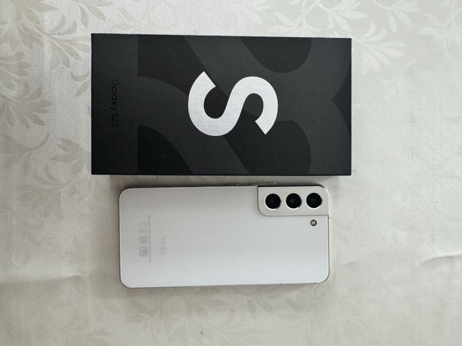 Samsung Galaxy S22 128гб