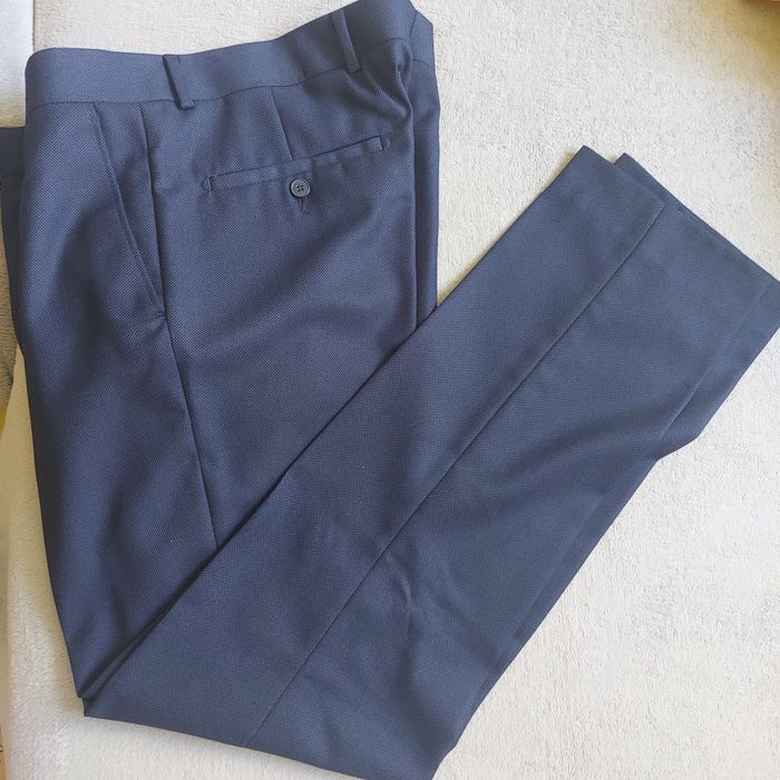 Costum mire, marimea 54