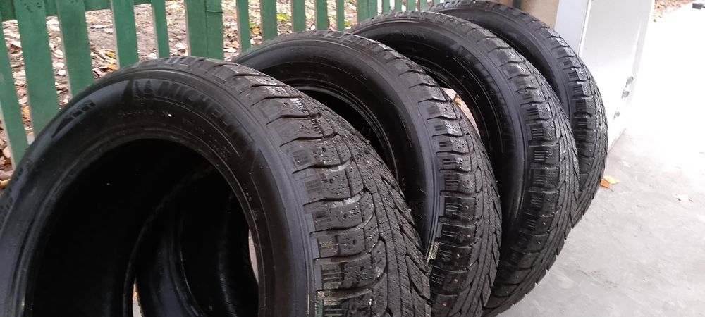 Шины зимние Мишлен 255.55r18
